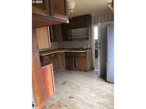 316 Ne 2nd Street Newport OR 97365
