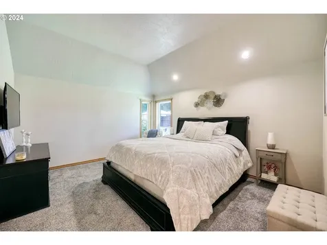 1368 Wimbledon Place Springfield OR 97477