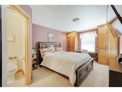 1368 Wimbledon Place Springfield OR 97477