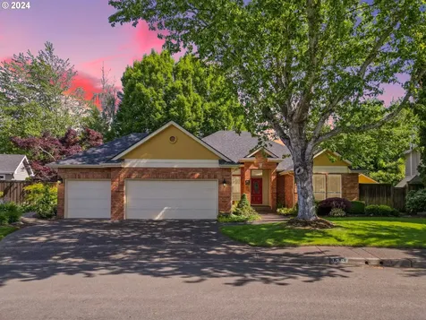 1368 Wimbledon Place Springfield OR 97477