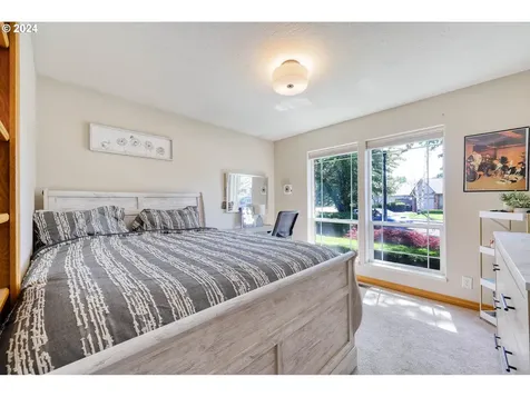 1368 Wimbledon Place Springfield OR 97477
