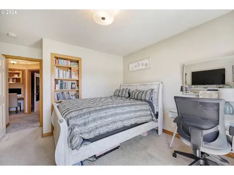1368 Wimbledon Place Springfield OR 97477