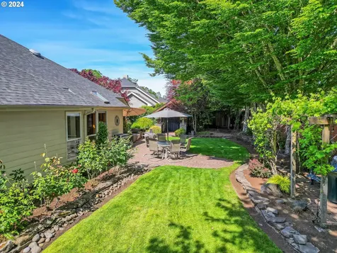 1368 Wimbledon Place Springfield OR 97477
