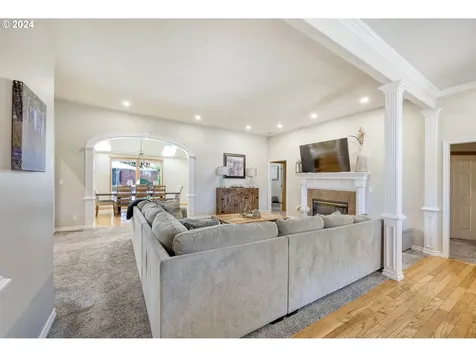 1368 Wimbledon Place Springfield OR 97477