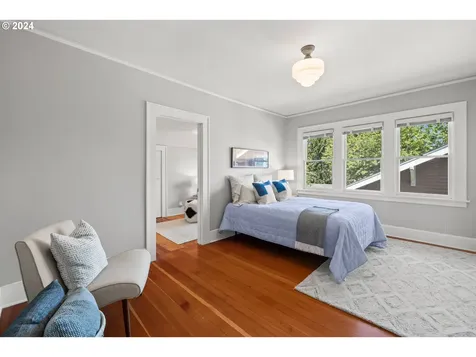 3707 Ne 17th Avenue Portland OR 97212