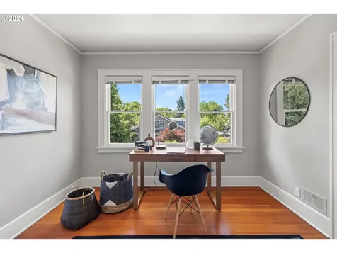 3707 Ne 17th Avenue Portland OR 97212