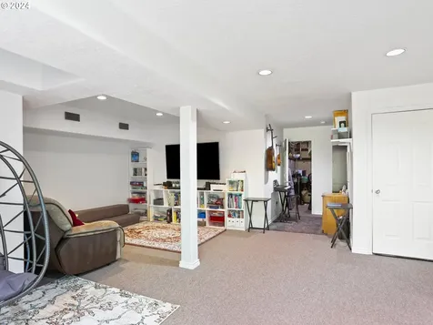 17693 SW Heatherwood Lane Sherwood OR 97140