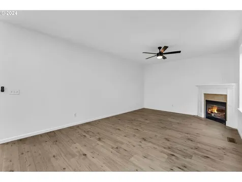 5805 NE 59th Avenue Vancouver WA 98661