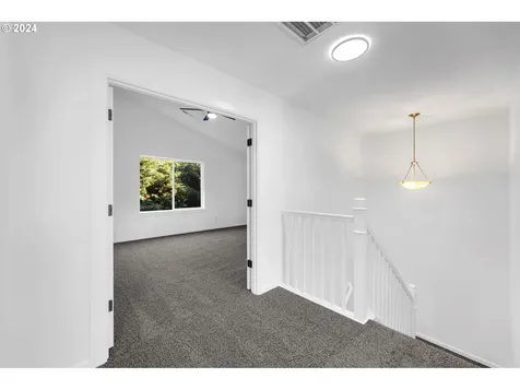 5805 NE 59th Avenue Vancouver WA 98661