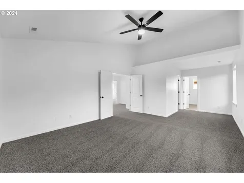 5805 NE 59th Avenue Vancouver WA 98661