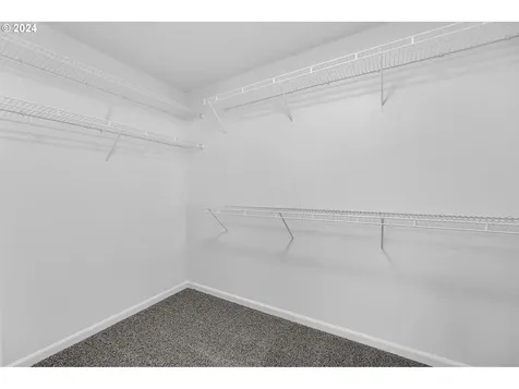 5805 NE 59th Avenue Vancouver WA 98661