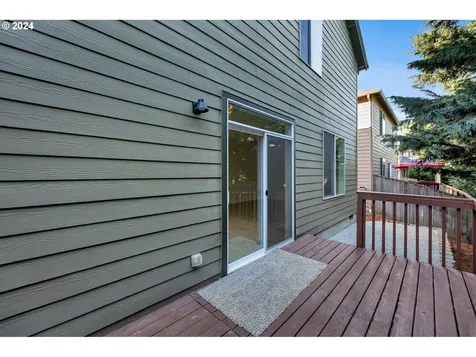 5805 NE 59th Avenue Vancouver WA 98661