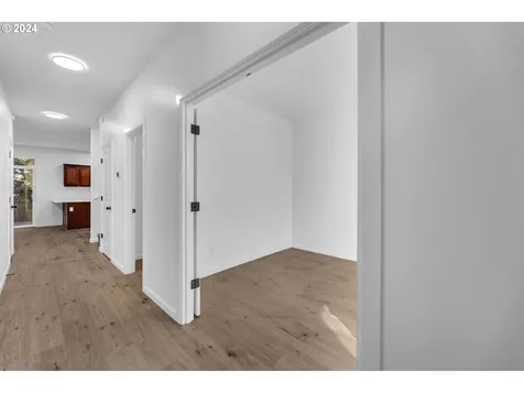 5805 NE 59th Avenue Vancouver WA 98661