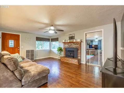 30854 Ty Valley Road Lebanon OR 97355