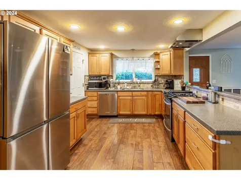 30854 Ty Valley Road Lebanon OR 97355