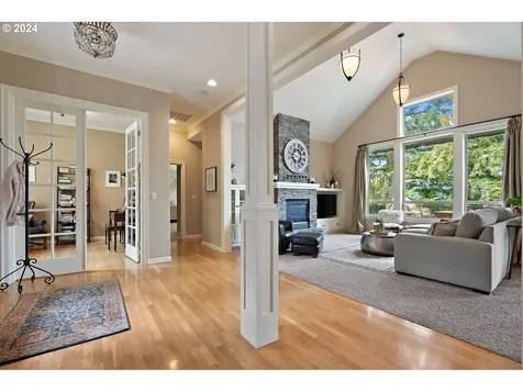 2478 Tipperary Court West Linn OR 97068
