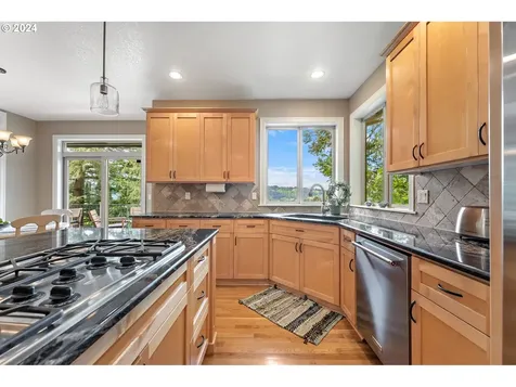 2478 Tipperary Court West Linn OR 97068