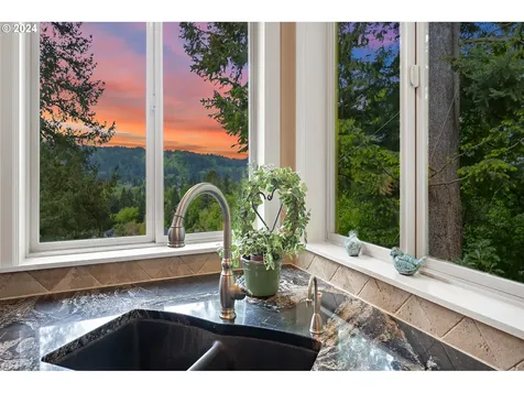 2478 Tipperary Court West Linn OR 97068