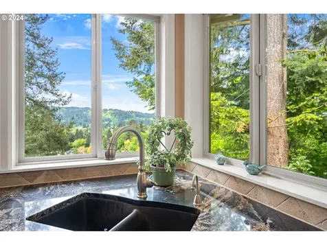 2478 Tipperary Court West Linn OR 97068