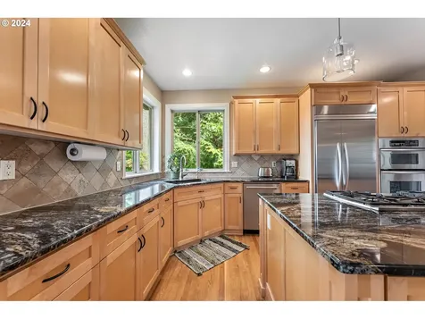 2478 Tipperary Court West Linn OR 97068