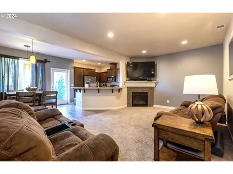 15916 SE Swift Court Clackamas OR 97015