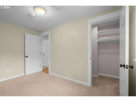 1840 Sw Logan Street Portland OR 97219