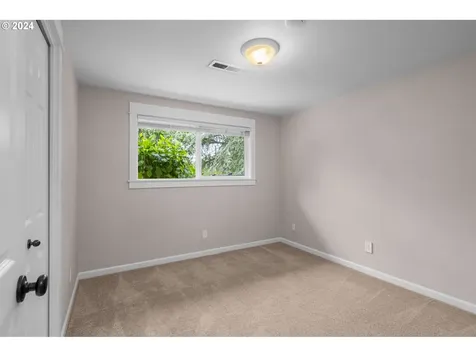 1840 Sw Logan Street Portland OR 97219
