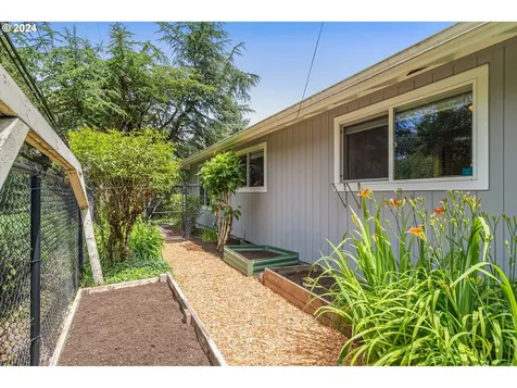 1840 Sw Logan Street Portland OR 97219