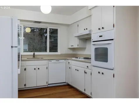 13400 NW Northrup Street Portland OR 97229