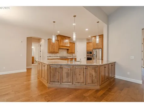 17200 NE 22nd Avenue Ridgefield WA 98642