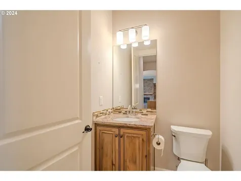 17200 NE 22nd Avenue Ridgefield WA 98642