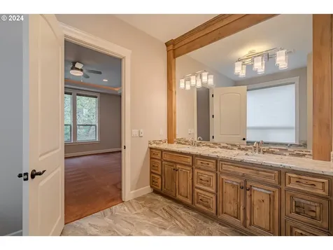 17200 NE 22nd Avenue Ridgefield WA 98642