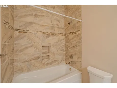 17200 NE 22nd Avenue Ridgefield WA 98642