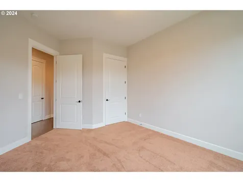 17200 NE 22nd Avenue Ridgefield WA 98642