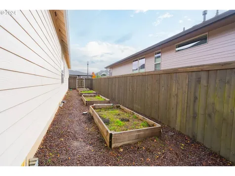 17200 NE 22nd Avenue Ridgefield WA 98642