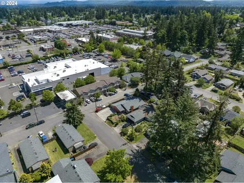 11854 Se Washington Street Portland OR 97216