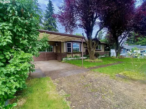 33671 Se Maple Street Scappoose OR 97056