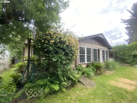 33671 Se Maple Street Scappoose OR 97056