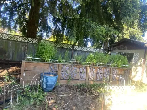 33671 Se Maple Street Scappoose OR 97056