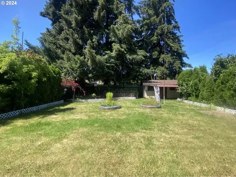 33671 Se Maple Street Scappoose OR 97056