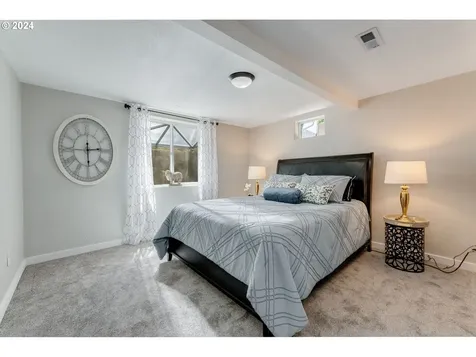 127 Se James Street Camas WA 98607