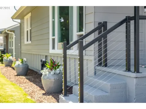 127 Se James Street Camas WA 98607