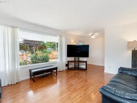 3430 SE 144th Avenue Portland OR 97236