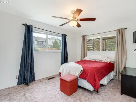 3430 SE 144th Avenue Portland OR 97236