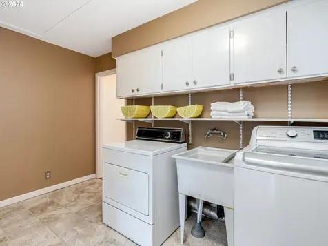 3430 SE 144th Avenue Portland OR 97236