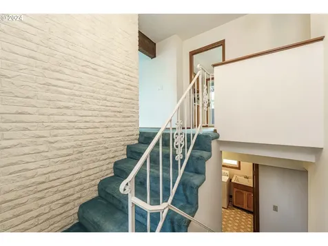 515 Sw 7th Street Gresham OR 97080
