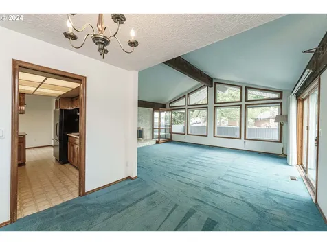 515 Sw 7th Street Gresham OR 97080