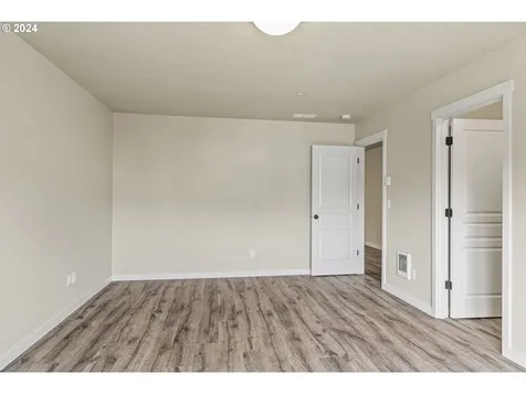 117 N 43rd Place Ridgefield WA 98642