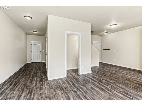 117 N 43rd Place Ridgefield WA 98642