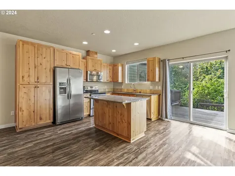 117 N 43rd Place Ridgefield WA 98642